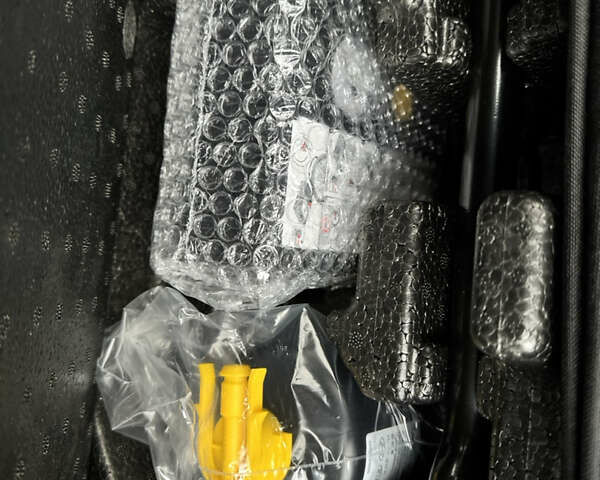 Белый Хендай Kona Electric, объемом двигателя 0 л и пробегом 58 тыс. км за 17499 $, фото 57 на Automoto.ua