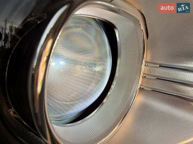 Білий Хендай Kona Electric, об'ємом двигуна 0 л та пробігом 64 тис. км за 14950 $, фото 21 на Automoto.ua