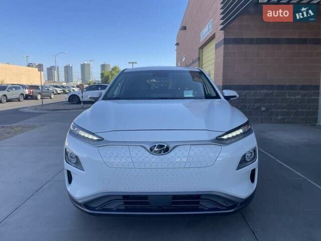 Білий Хендай Kona Electric, об'ємом двигуна 0 л та пробігом 13 тис. км за 8600 $, фото 7 на Automoto.ua