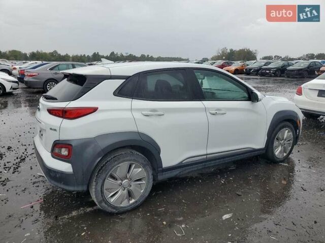 Білий Хендай Kona Electric, об'ємом двигуна 0 л та пробігом 112 тис. км за 5700 $, фото 2 на Automoto.ua