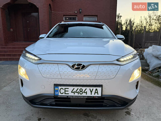 Белый Хендай Kona Electric, объемом двигателя 0 л и пробегом 47 тыс. км за 16100 $, фото 1 на Automoto.ua
