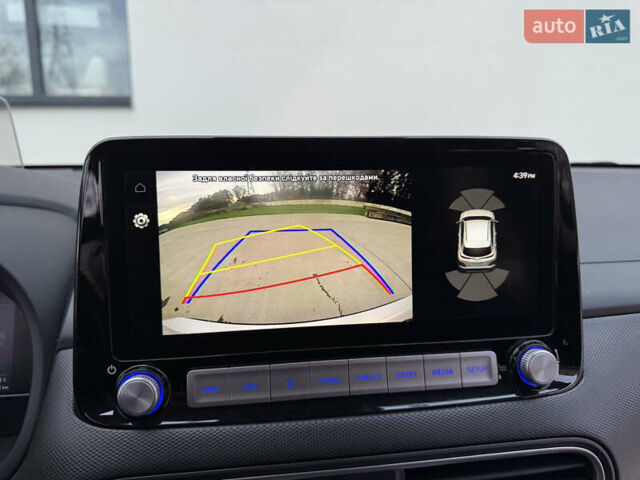 Белый Хендай Kona Electric, объемом двигателя 0 л и пробегом 96 тыс. км за 19500 $, фото 66 на Automoto.ua