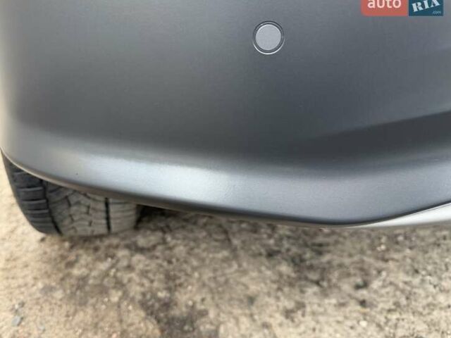 Білий Хендай Kona Electric, об'ємом двигуна 0 л та пробігом 64 тис. км за 14950 $, фото 39 на Automoto.ua