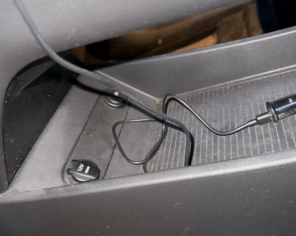 Белый Хендай Kona Electric, объемом двигателя 0 л и пробегом 47 тыс. км за 16100 $, фото 15 на Automoto.ua