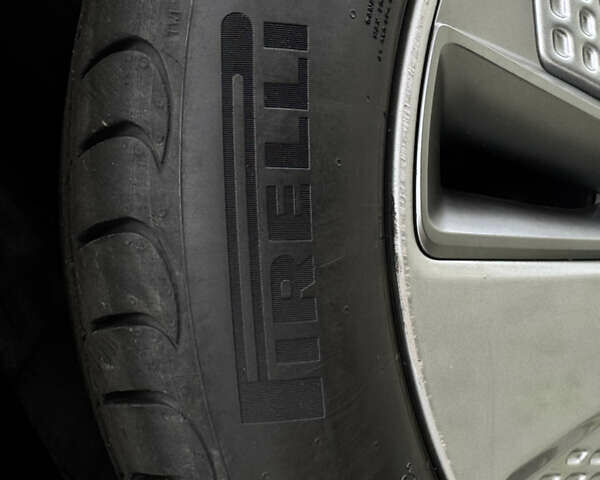 Белый Хендай Kona Electric, объемом двигателя 0 л и пробегом 103 тыс. км за 17999 $, фото 38 на Automoto.ua