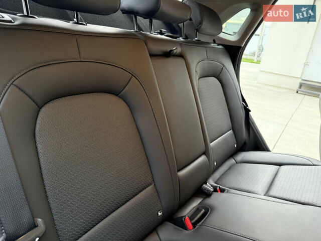 Белый Хендай Kona Electric, объемом двигателя 0 л и пробегом 96 тыс. км за 19500 $, фото 37 на Automoto.ua