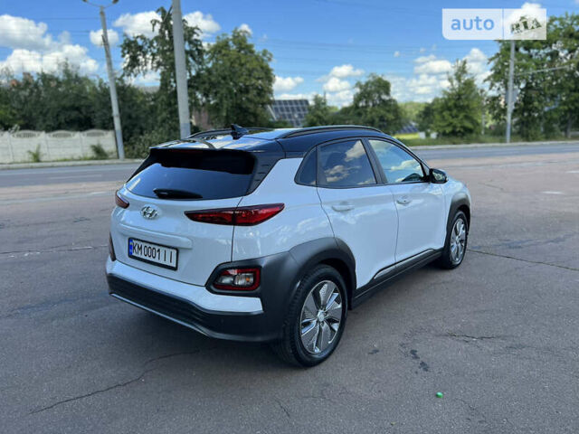 Белый Хендай Kona Electric, объемом двигателя 0 л и пробегом 85 тыс. км за 22500 $, фото 4 на Automoto.ua