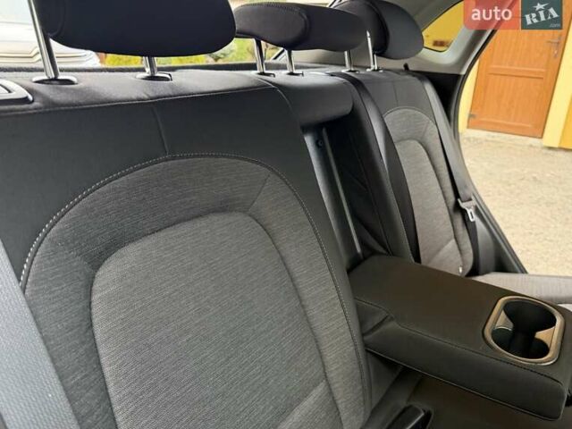 Білий Хендай Kona Electric, об'ємом двигуна 0 л та пробігом 64 тис. км за 14950 $, фото 75 на Automoto.ua