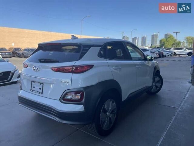 Білий Хендай Kona Electric, об'ємом двигуна 0 л та пробігом 13 тис. км за 8600 $, фото 2 на Automoto.ua