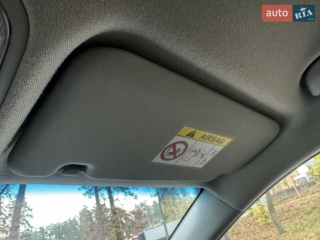 Білий Хендай Kona Electric, об'ємом двигуна 0 л та пробігом 59 тис. км за 17499 $, фото 34 на Automoto.ua