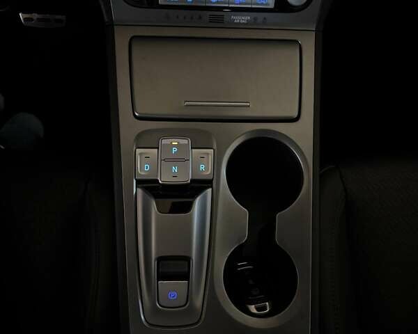 Білий Хендай Kona Electric, об'ємом двигуна 0 л та пробігом 87 тис. км за 17782 $, фото 21 на Automoto.ua