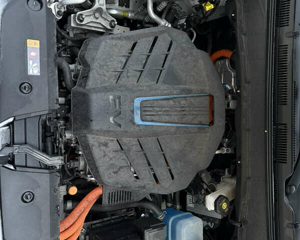 Белый Хендай Kona Electric, объемом двигателя 0 л и пробегом 96 тыс. км за 19500 $, фото 68 на Automoto.ua