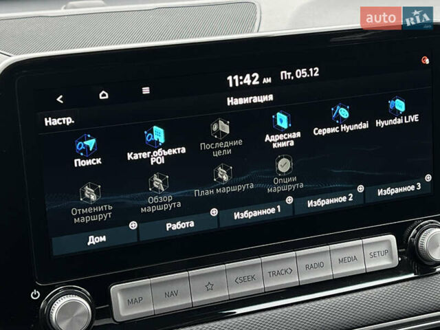 Белый Хендай Kona Electric, объемом двигателя 0 л и пробегом 111 тыс. км за 18570 $, фото 71 на Automoto.ua