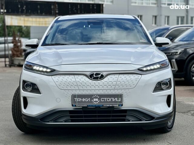 Белый Хендай Kona Electric, объемом двигателя 0 л и пробегом 149 тыс. км за 15350 $, фото 7 на Automoto.ua