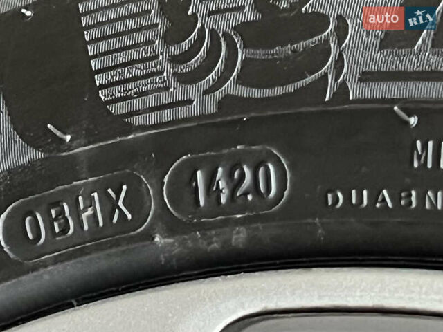 Білий Хендай Kona Electric, об'ємом двигуна 0 л та пробігом 70 тис. км за 19828 $, фото 18 на Automoto.ua