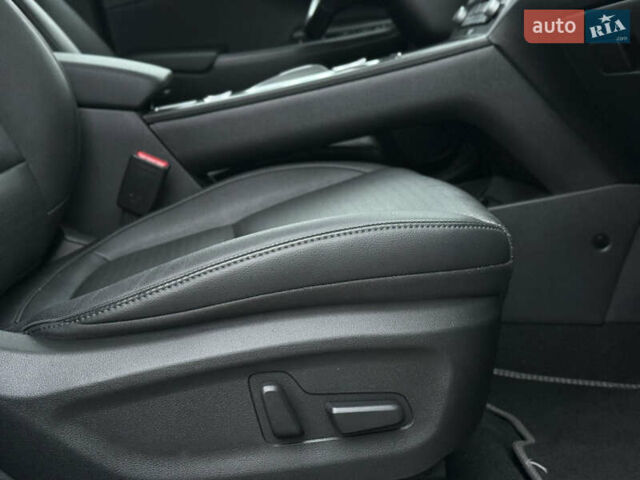 Белый Хендай Kona Electric, объемом двигателя 0 л и пробегом 98 тыс. км за 18999 $, фото 26 на Automoto.ua