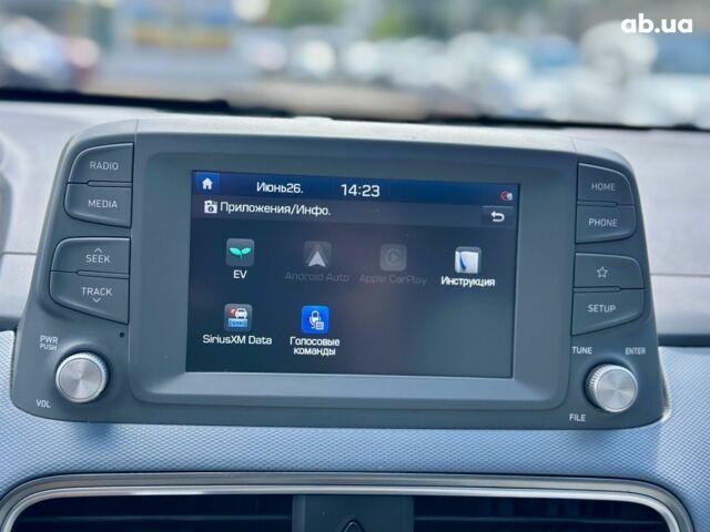 Белый Хендай Kona Electric, объемом двигателя 0 л и пробегом 149 тыс. км за 15350 $, фото 15 на Automoto.ua