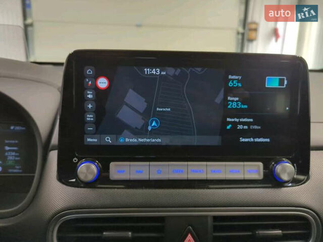 Білий Хендай Kona Electric, об'ємом двигуна 0 л та пробігом 100 тис. км за 19700 $, фото 14 на Automoto.ua