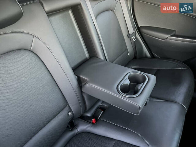 Білий Хендай Kona Electric, об'ємом двигуна 0 л та пробігом 70 тис. км за 19828 $, фото 44 на Automoto.ua