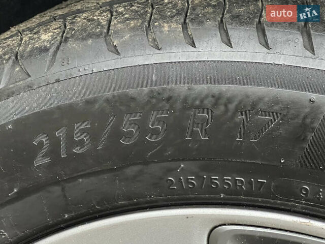 Білий Хендай Kona Electric, об'ємом двигуна 0 л та пробігом 70 тис. км за 19828 $, фото 17 на Automoto.ua