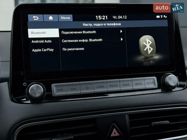 Белый Хендай Kona Electric, объемом двигателя 0 л и пробегом 98 тыс. км за 18999 $, фото 42 на Automoto.ua