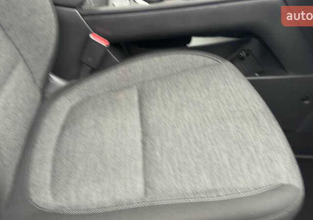 Белый Хендай Kona Electric, объемом двигателя 0 л и пробегом 124 тыс. км за 17494 $, фото 51 на Automoto.ua