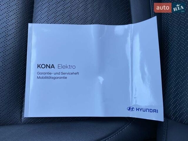 Белый Хендай Kona Electric, объемом двигателя 0 л и пробегом 74 тыс. км за 18900 $, фото 59 на Automoto.ua