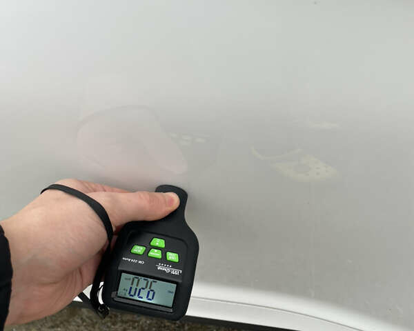 Белый Хендай Kona Electric, объемом двигателя 0 л и пробегом 57 тыс. км за 17600 $, фото 25 на Automoto.ua