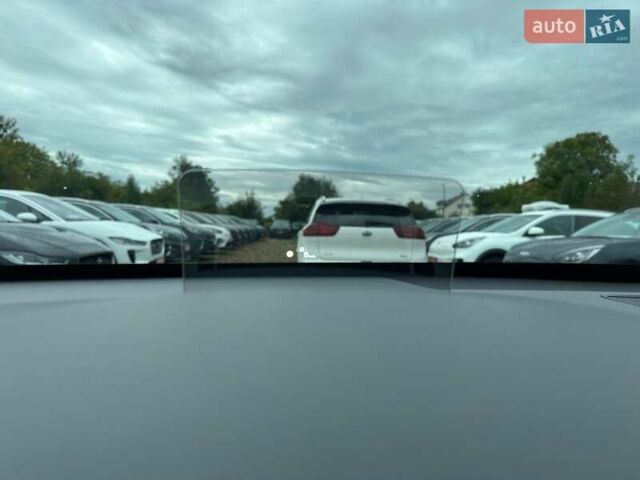 Белый Хендай Kona Electric, объемом двигателя 0 л и пробегом 108 тыс. км за 20900 $, фото 45 на Automoto.ua