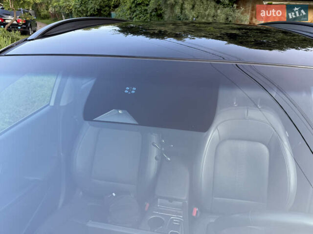 Білий Хендай Kona Electric, об'ємом двигуна 0 л та пробігом 15 тис. км за 24000 $, фото 14 на Automoto.ua