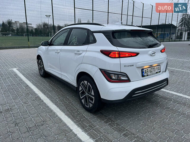 Білий Хендай Kona Electric, об'ємом двигуна 0 л та пробігом 58 тис. км за 18700 $, фото 3 на Automoto.ua