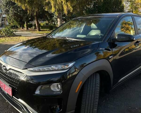 Черный Хендай Kona Electric, объемом двигателя 0 л и пробегом 100 тыс. км за 16999 $, фото 2 на Automoto.ua