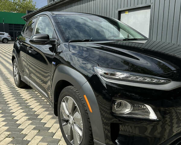 Чорний Хендай Kona Electric, об'ємом двигуна 0 л та пробігом 147 тис. км за 16500 $, фото 31 на Automoto.ua