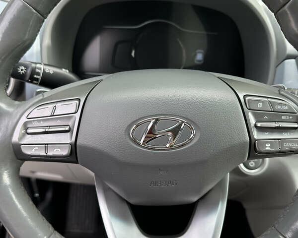 Чорний Хендай Kona Electric, об'ємом двигуна 0 л та пробігом 147 тис. км за 16500 $, фото 35 на Automoto.ua