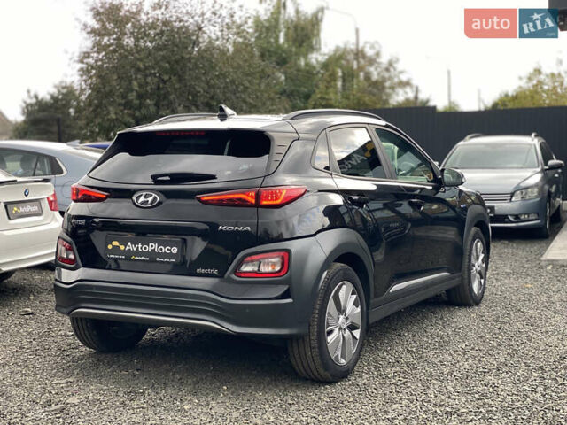 Черный Хендай Kona Electric, объемом двигателя 0 л и пробегом 123 тыс. км за 18900 $, фото 20 на Automoto.ua