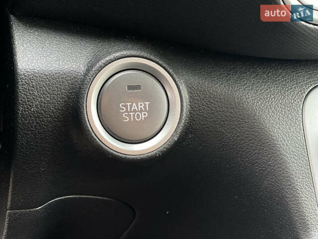 Черный Хендай Kona Electric, объемом двигателя 0 л и пробегом 123 тыс. км за 18900 $, фото 47 на Automoto.ua