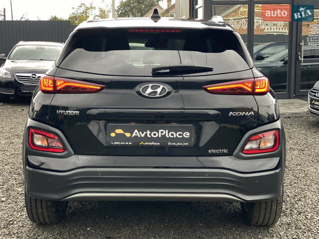 Черный Хендай Kona Electric, объемом двигателя 0 л и пробегом 123 тыс. км за 18900 $, фото 21 на Automoto.ua