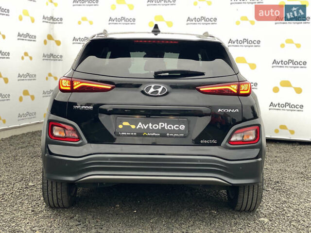 Черный Хендай Kona Electric, объемом двигателя 0 л и пробегом 123 тыс. км за 18900 $, фото 86 на Automoto.ua