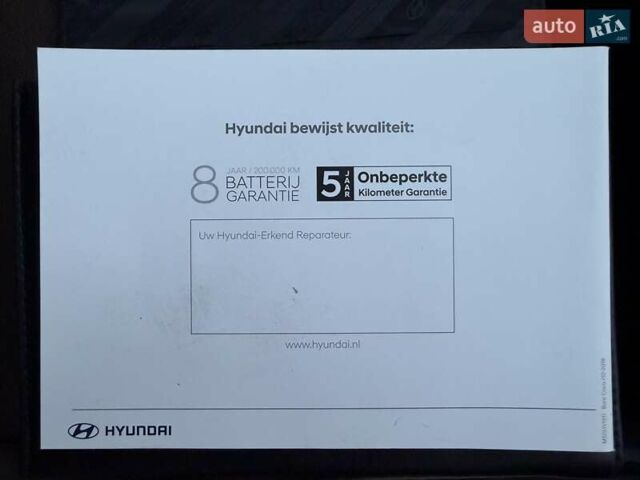 Черный Хендай Kona Electric, объемом двигателя 0 л и пробегом 125 тыс. км за 18599 $, фото 80 на Automoto.ua