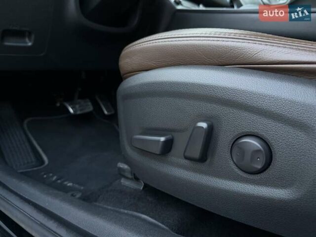 Черный Хендай Kona Electric, объемом двигателя 0 л и пробегом 125 тыс. км за 18599 $, фото 41 на Automoto.ua