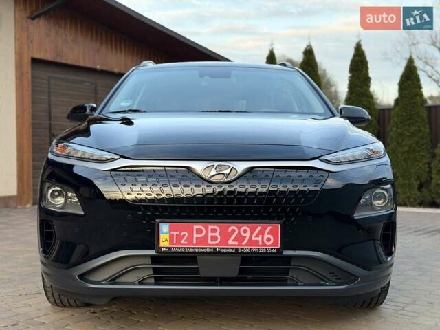 Черный Хендай Kona Electric, объемом двигателя 0 л и пробегом 125 тыс. км за 18599 $, фото 5 на Automoto.ua