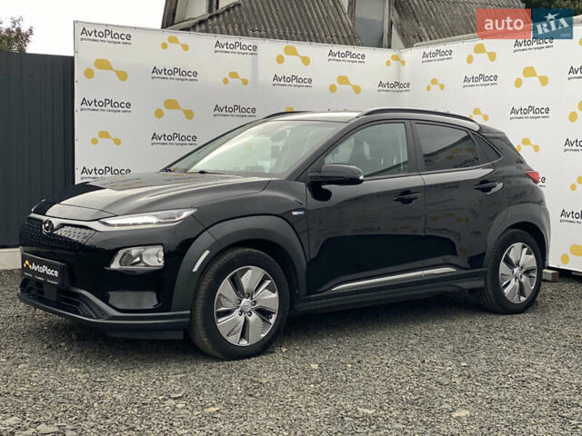Черный Хендай Kona Electric, объемом двигателя 0 л и пробегом 123 тыс. км за 18900 $, фото 78 на Automoto.ua
