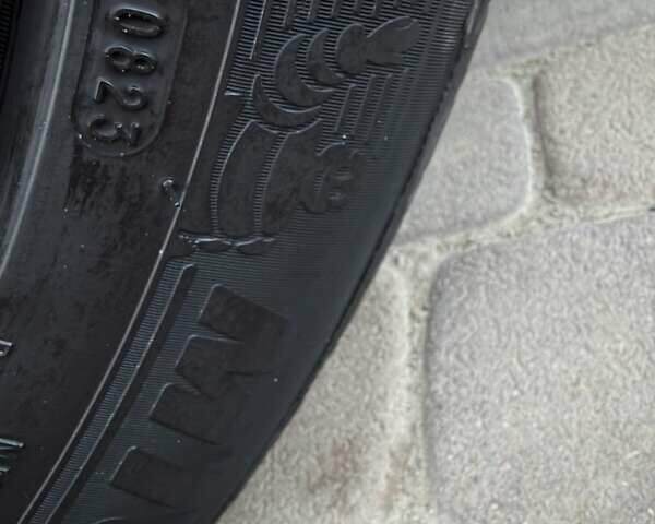 Черный Хендай Kona Electric, объемом двигателя 0 л и пробегом 125 тыс. км за 18599 $, фото 91 на Automoto.ua