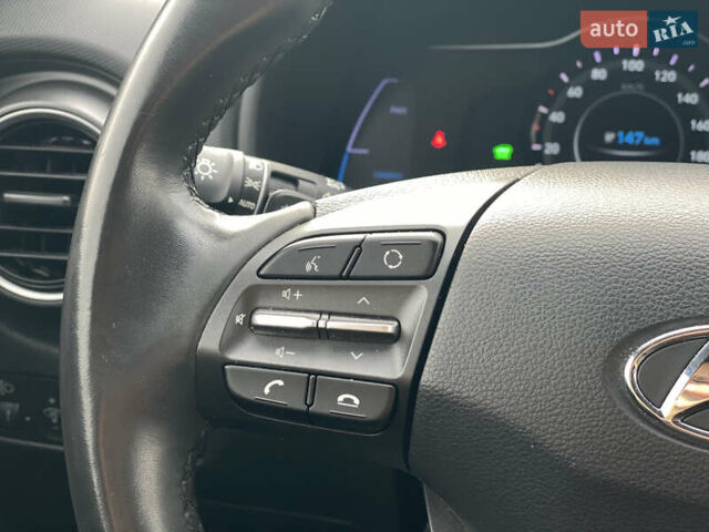 Черный Хендай Kona Electric, объемом двигателя 0 л и пробегом 123 тыс. км за 18900 $, фото 46 на Automoto.ua