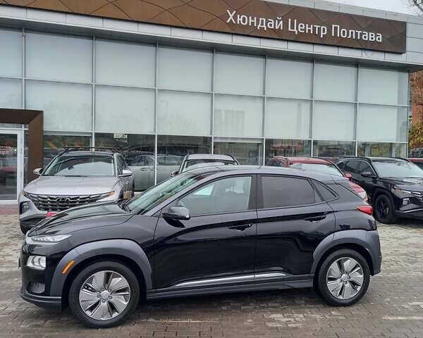 Чорний Хендай Kona Electric, об'ємом двигуна 0 л та пробігом 70 тис. км за 17700 $, фото 1 на Automoto.ua