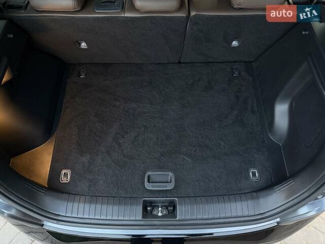 Черный Хендай Kona Electric, объемом двигателя 0 л и пробегом 125 тыс. км за 18599 $, фото 87 на Automoto.ua