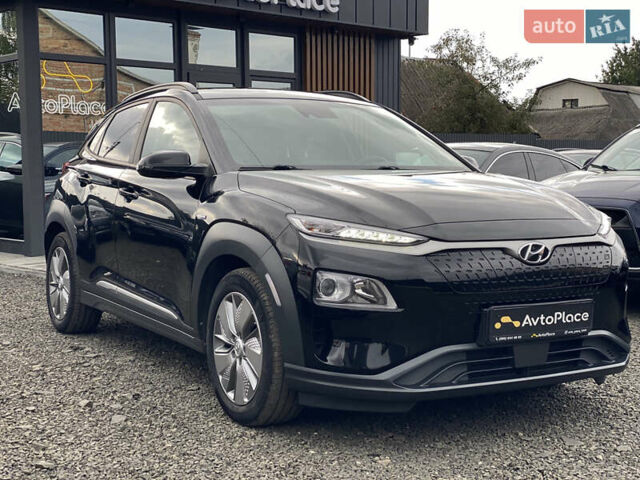 Черный Хендай Kona Electric, объемом двигателя 0 л и пробегом 123 тыс. км за 18900 $, фото 1 на Automoto.ua