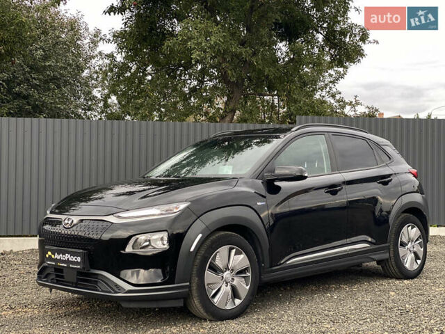 Черный Хендай Kona Electric, объемом двигателя 0 л и пробегом 123 тыс. км за 18900 $, фото 102 на Automoto.ua