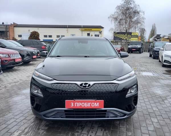 Чорний Хендай Kona Electric, об'ємом двигуна 0 л та пробігом 70 тис. км за 17700 $, фото 5 на Automoto.ua