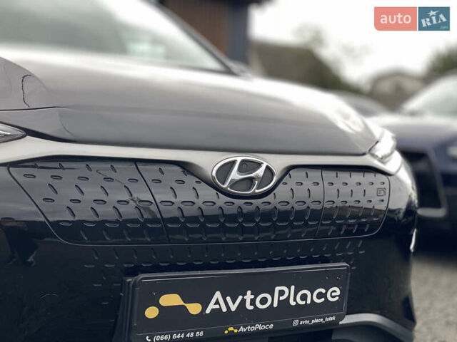 Черный Хендай Kona Electric, объемом двигателя 0 л и пробегом 123 тыс. км за 18900 $, фото 7 на Automoto.ua